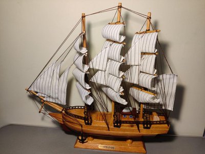 Вітрильник сувенірний, дерев'яний корабель 47 см * 10 см * 43 см (висота) 52097 52097 фото